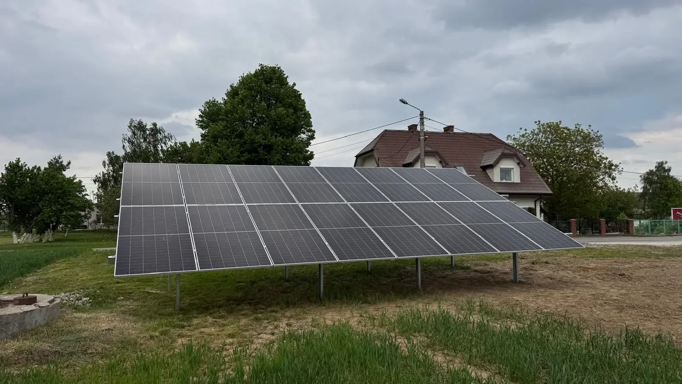 Kolonia Czamanin — Konstrukcja gruntowa · rozbudowa do 10 kWp — realizacja Ilios Energy